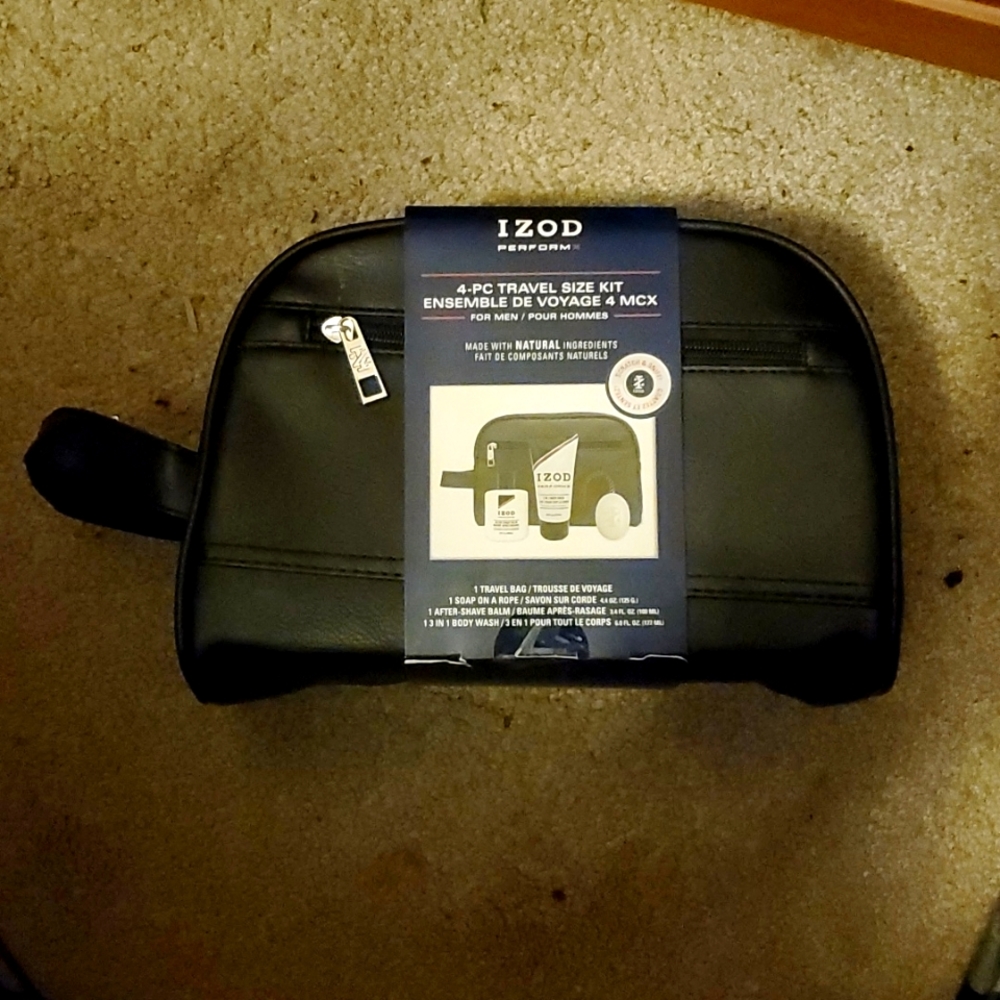 IZOD‎ Travel Bag Kit, PerformX, 4 Piece